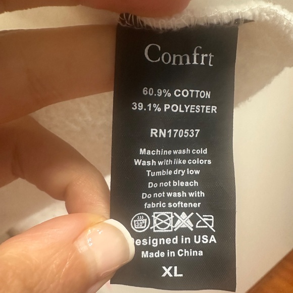 Comfrt Collection Tree Print Sweatshirt XL | Cream Beige Nature Pattern - Picture 6 of 7